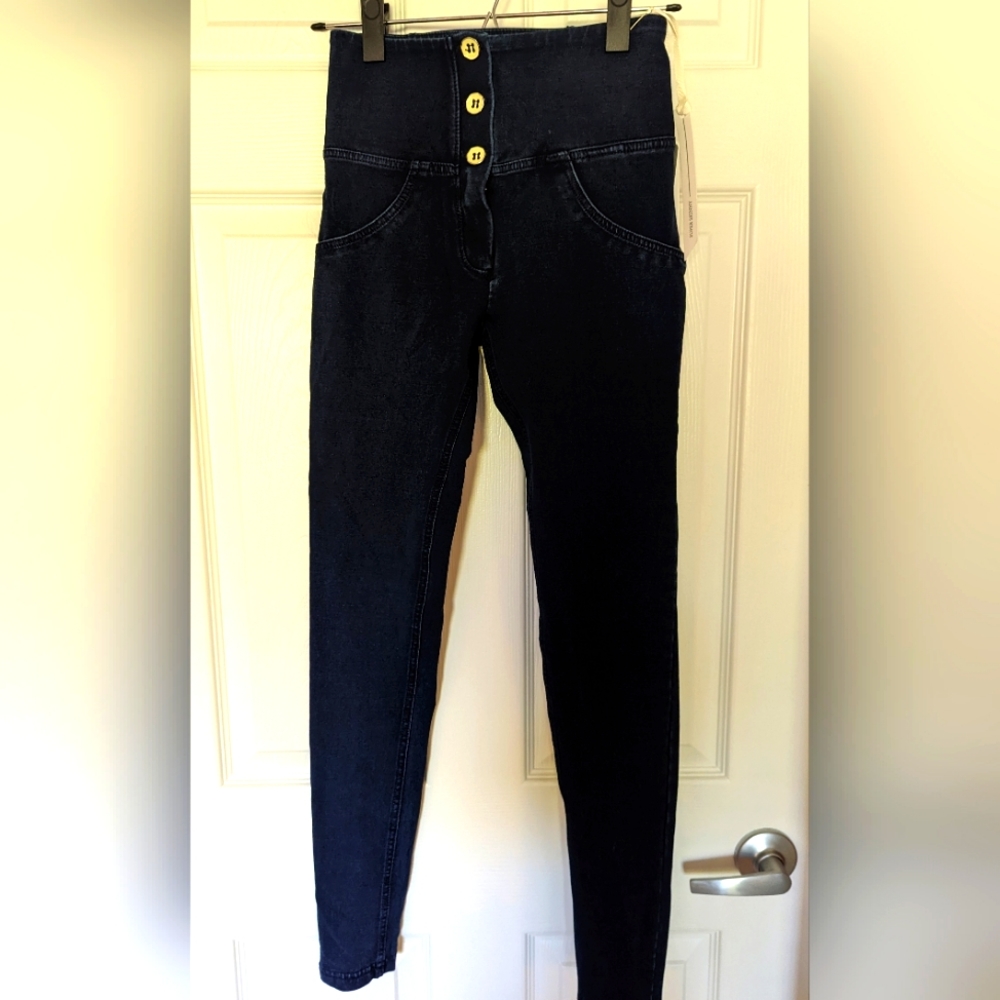 XS High Rise 3 Button Freddy Jeans NEW